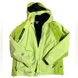 Women’s Lime Green Hooded Winter Jacket with Fleece inside! Size L